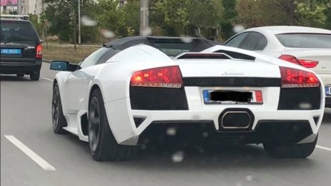 Следят собствениците на луксозни автомобили