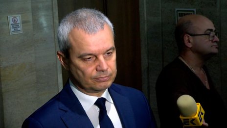 Костадинов: БСП смени човека на Пеевски с човека на Сорос