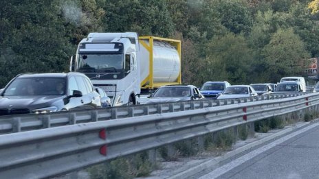 Затварят ленти на АМ „Тракия“ заради ремонт