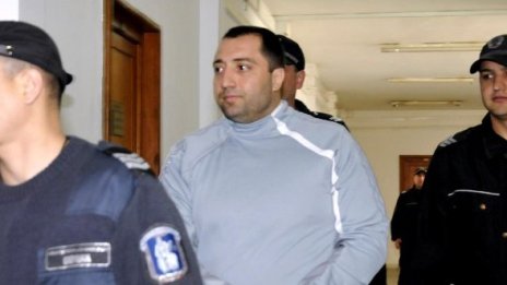 ВКС умува да възобнови ли делото срещу Митьо Очите