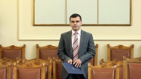 Дянков без обвинение. Засега