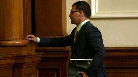 Данните показват, че излизаме от кризата, радва се Дянков