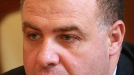 Найденов към президента: Да пита съпартийците си за заменките!