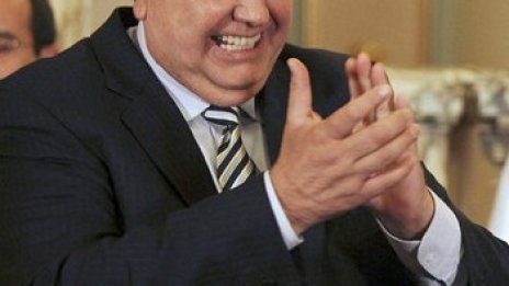 Перуанският президент раздава шамари наляво-надясно