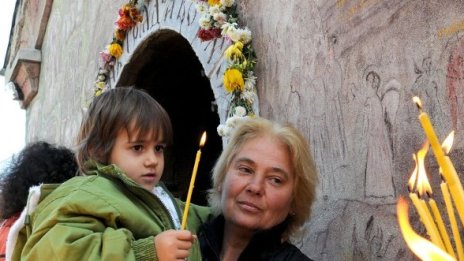 Отбелязваме Петковден – светицата покровителка на жените