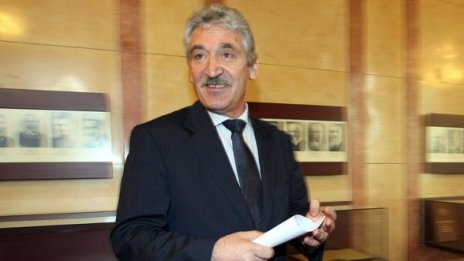 ГЕРБ: РЗС са зависими от багери и редосеялки