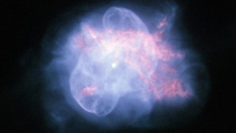 Hubble засне умираща звезда във Вселената