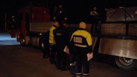 Тръбите за АЕЦ "Козлодуй" дойдоха извънредно по тъмно