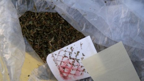 Спипаха трима, продавали дрога в Самоков