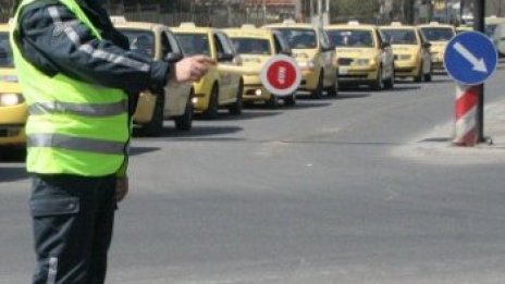 Защо не плащаме глоби към КАТ?