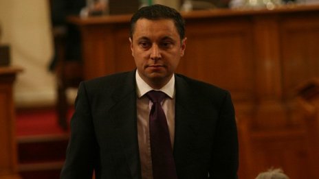 Б. Велчев ще се занимава с Янев, ВАС – с Венцислав Върбанов