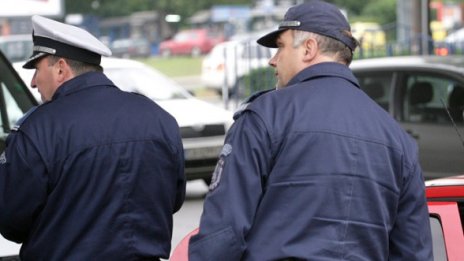 Бият с бухалка селски кмет в Кюстендилско