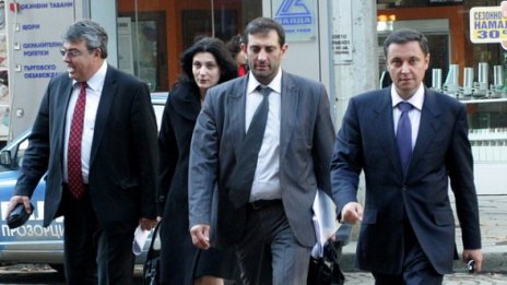 РЗС: Оставка на шефа на СОС или му вадим банковата сметка