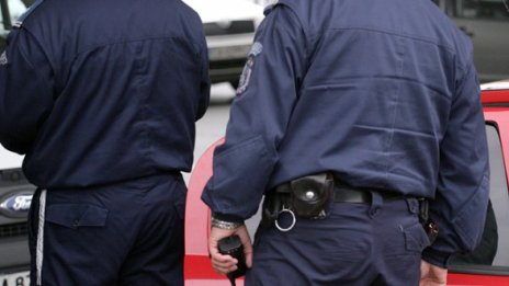 Разследват пловдивски ченгета за побой по време на разпит