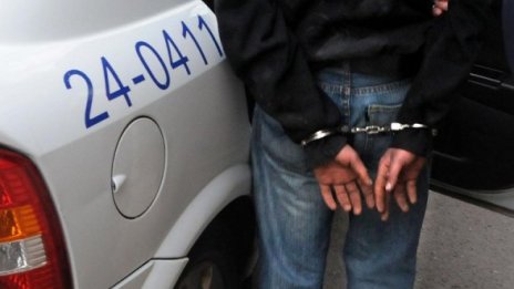 Синът на жертвата е задържан за убийството в "Ботунец"