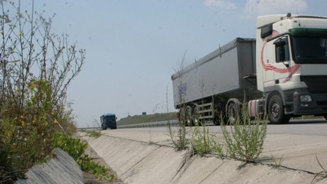 Пътищата в страната са сухи
