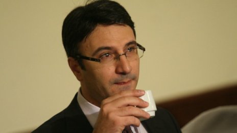 Няма да отстъпим за цена над ?5 млрд. за "Белене"