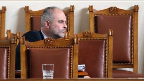 И пенсионната реформа се подкрепя само от ГЕРБ и Атака