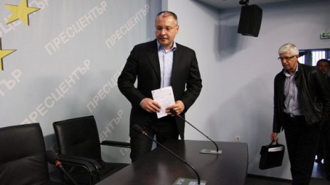 Станишев: Натискът на властта у нас се вижда в ЕС