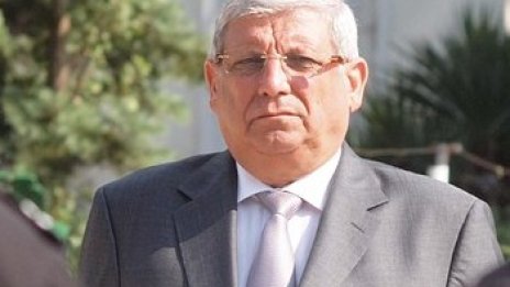 Ангелов казва шефа на военното разузнаване до 10 дни