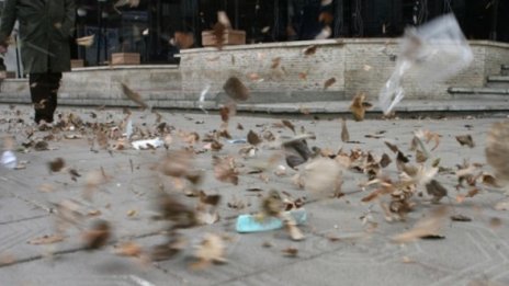Буря приижда към София. Пикът – по обед