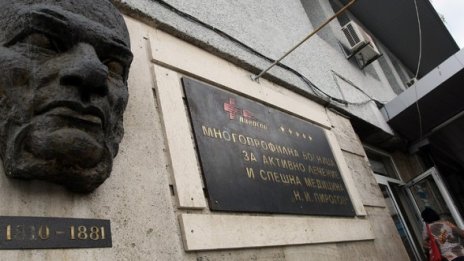 Стабилно е състоянието на пребития в Студентския град