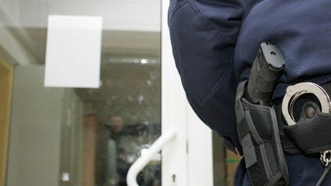 Заловиха малолетни крадци в Поморие