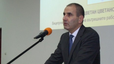 Цветан Цветанов обяснява за арестите в Горна Оряховица