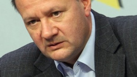 Миков: Подслушването става основен метод за управление