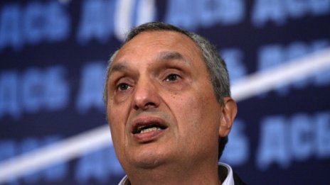 Вкалинчихме се, Бойко, махай вече министри!
