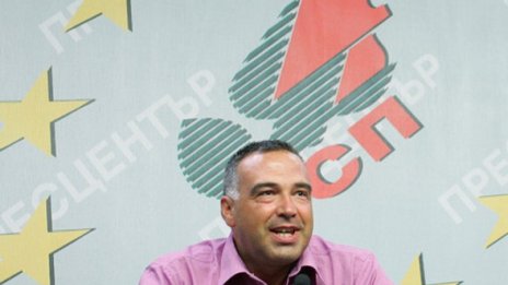БСП: Рашидов носи отговорността, а не Дерелиев