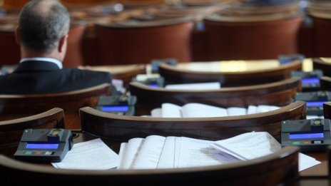 Районните кметове ще се назначават, отсече парламентът