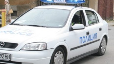 Спипаха младеж, свил медицински инструментариум