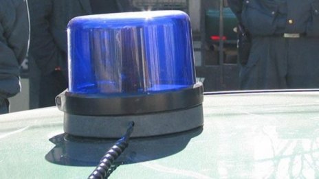 Тийнейджър удари полицай при скандал в дискотека