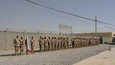 На два пъти обстрелвали летището в Кандахар по Коледа