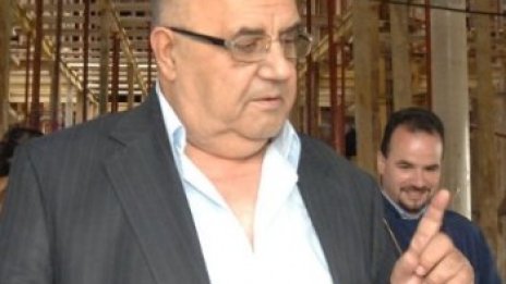 Божидар Димитров: Нивото на Дончева е махленско