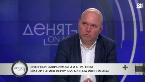 Владислав Панев: Спестяванията няма да бъдат обезценени