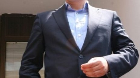 Станишев готов отново да поеме властта