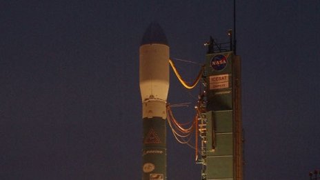 САЩ изстреляха нов шпионски спътник