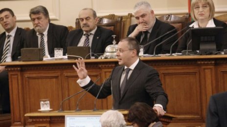 Станишев: Не изпитвам злорадство, но Борисов да си ходи!