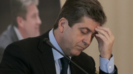 Бирата не наливал... пари в Първанов