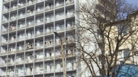 28-годишен мъж в Пирогов, паднал от 5-ия етаж в София