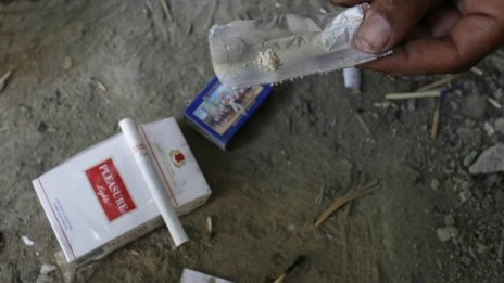 Закопчаха трима за разпространение на дрога в Плевен