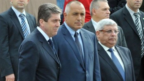 Първанов с оферта към Борисов пак да бистрят СРС-гейт