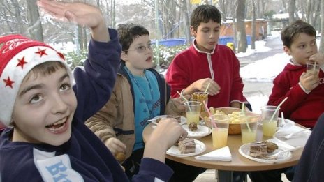 Досега: цената за сметка на качеството за храната за децата ни