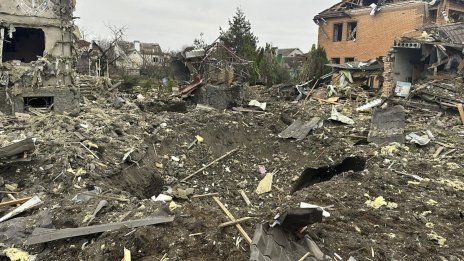 Русия е свалила 77 украински дрона тази нощ