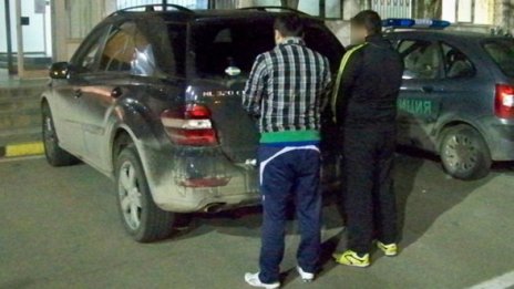 Четири издирвани коли по Шенген хванати по ГКПП-тата