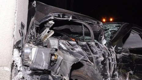Двама загинали при катастрофи през денонощието