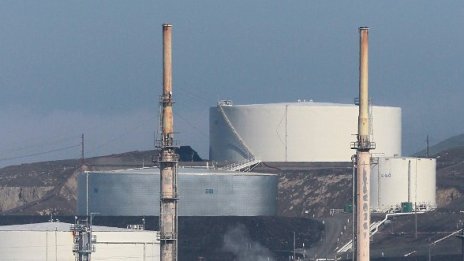 Първо повишение в цената на петрола от четири дни