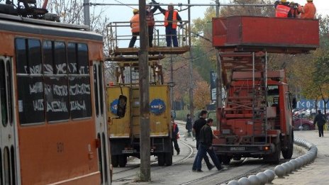 Трамваите вече се движат към Надежда